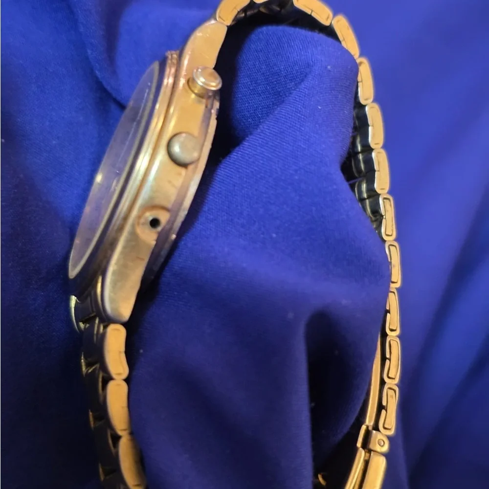 Seiko World Time Gold Tone Mens Watch For Parts Or Repair 7T52-6A29